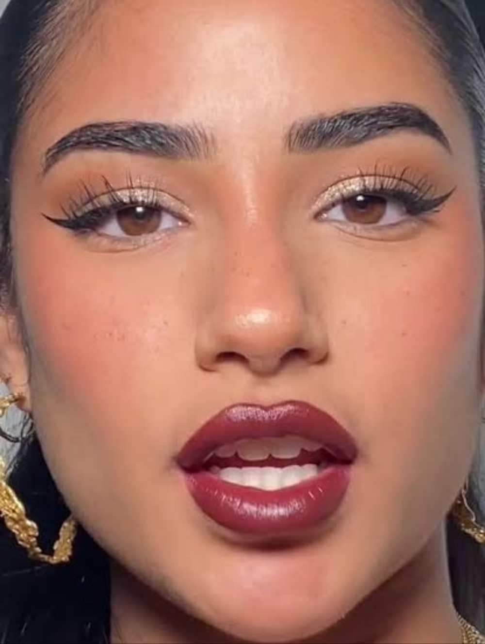 FENTY Velvet Liquid Lipstick in FIYAPROOF - Picture 8 of 13